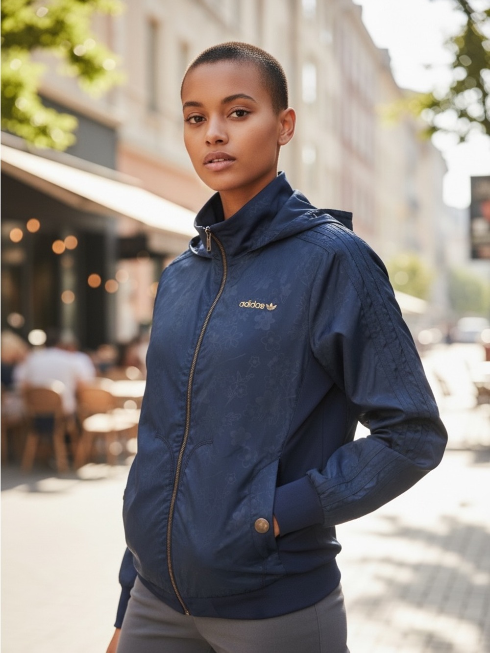 adidas Navy Blue Hooded Zip Jacket with Gold Logo and Button Pockets 2008 Small